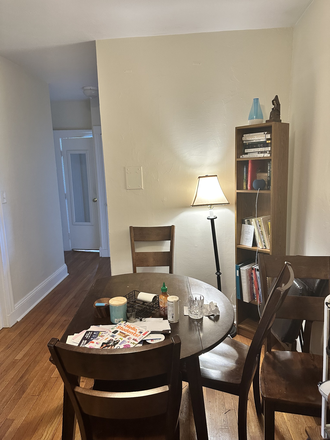 Common room - Room in 3 Bed Apt. Along the D Line