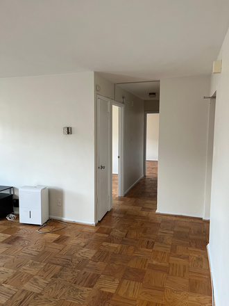 Hallway - College Park Tower, Large 2 bedroom/1bath unit available for 2025 - 2026 School Year Condo