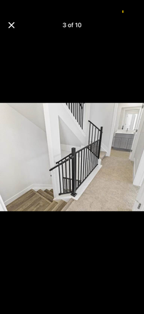 Upstairs hallway - Townhouse