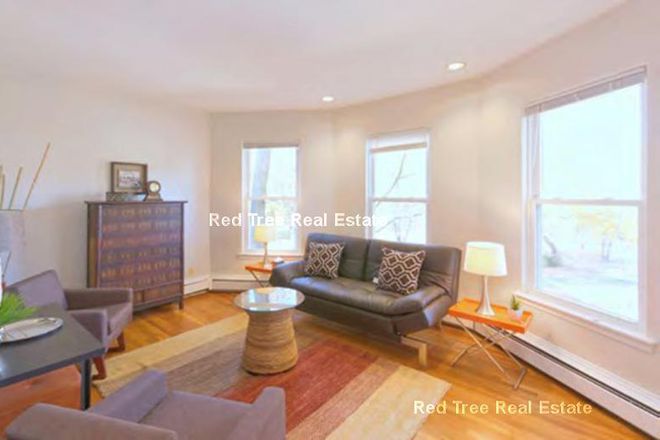 Photo - Harvard Square two bedroom split style with laundry onsite. Apartments