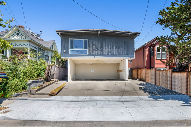 Front of Building - Remodeled 1 bedroom unit in quiet North Berkeley street