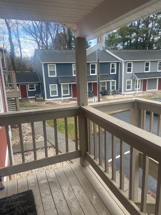 Balcony - Pointe West/Granite Student Living Apartments