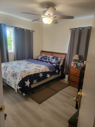 Bedroom - PRIVATE FURNISHED BEDROOM W/SHARED BATH AVAILABLE WALKING DISTANCE TO UCR House