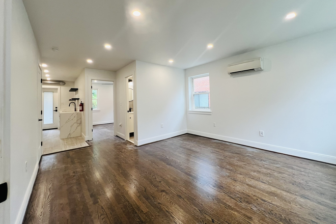 Entrance View - Large Two Level Apartment: Modern, Beautiful & Fully Renovated