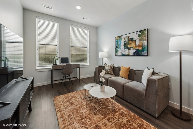 Living Room - Concierge Furnished Living - Fully furnished all inclusive apartments in Waltham