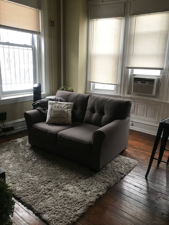 Living Room - 4001 Pine Street Apartments