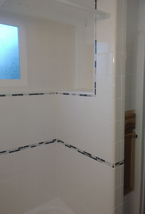 bathroom - Spacious 5-Bedroom Duplex Just East of CU Duplex