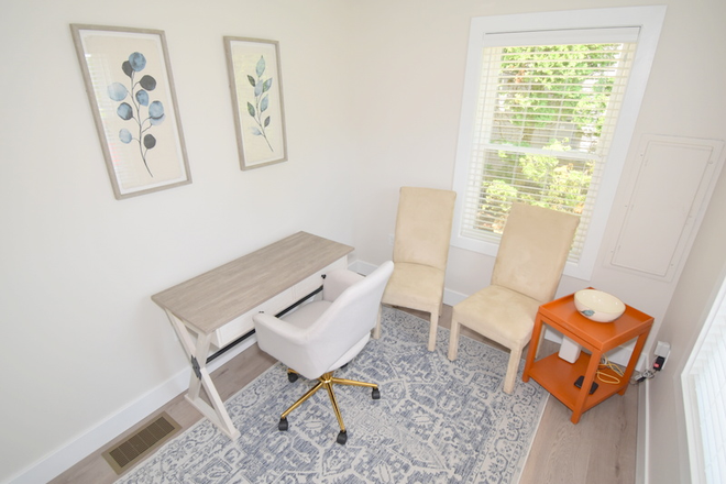 photo - 10 Eire Road House