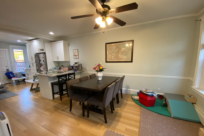 dining room - 7 Netherlands Rd. Unit 3 Brookline, MA 02445 Condo