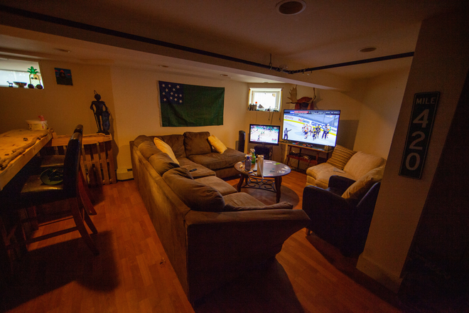 Living Room - 18 N Union St. #1 Apartments
