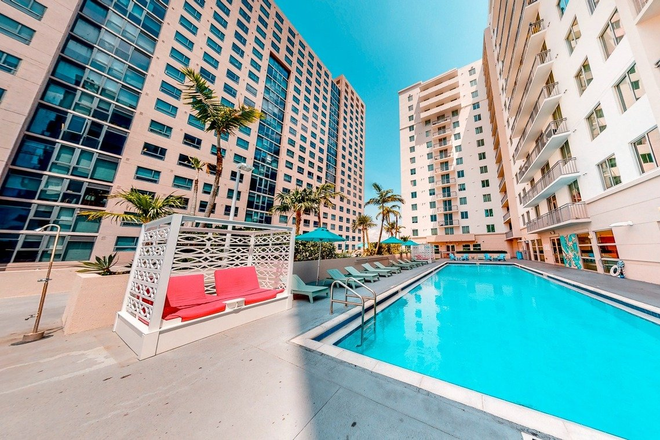 Pool - Offsite student apartments located immediately across from the FIU Modesto A. Maidique Campus