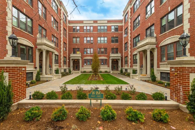 !6A Forest St, Apt 22 - 2BR beautiful apartment - Akelius Properties - Forest Court, Cambridge, MA