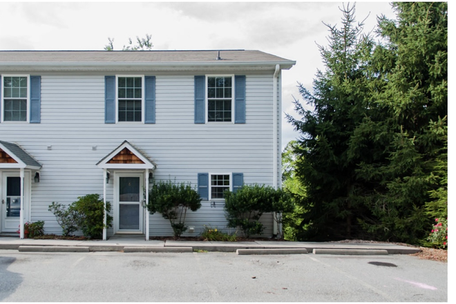 Exterior - Millstone Ridge Townhomes
