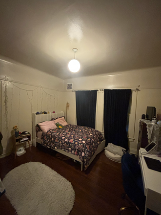 Bedroom - Private Bedroom available for sublease, 2 minute walk to campus.