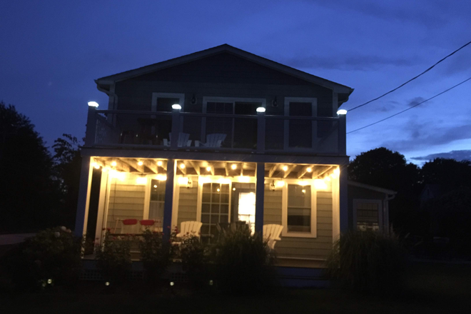 Porches - 210 Bonnet Shores Road Narragansett, RI 02882 House