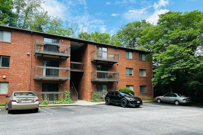  - 2 Bedroom 1 Bath Condo