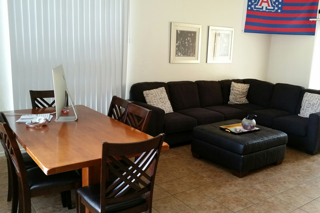 Livingroom so Big! - Large 2-story, 5 Bedroom Home - ONLY $600pp