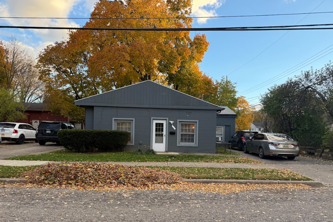 Street view - 4 Bedroom House Near Campus