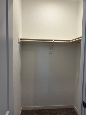 Kitchen - Too New to Show Up on Map!  6.6 miles to the UC!! House