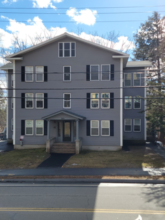 exterior front - 285 Main Street - 3BR (Downtown) Apartments