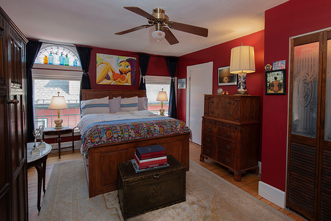 Bed Room 1 - Furnished 3 bed, 1 bath top floor condo with private deck