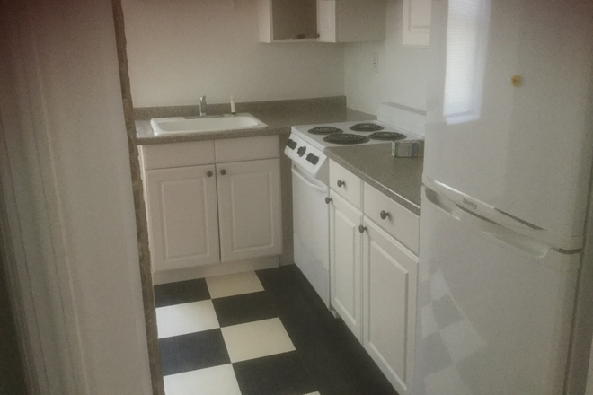 Kitchen - 1BR apt for PU affiliate only-Spruce St-Princeton