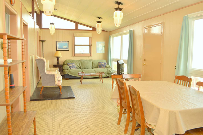 living room - 16 Glenwood Avenue Narragansett, RI House