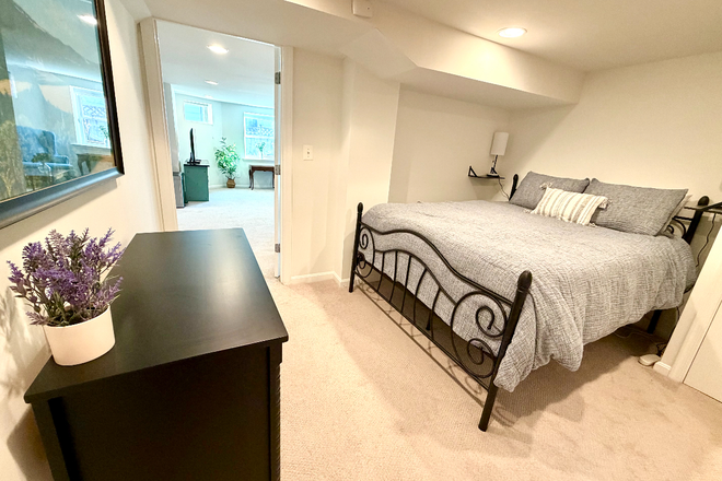 Bedroom - Fully Furnished Charming & Sunny Entire Apartment *1 Bed 1 Bath *All Utilities Included*