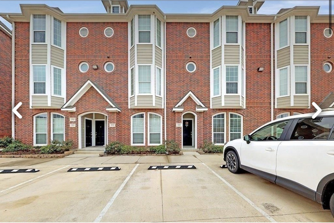 Street View - Lakeridge Townhomes