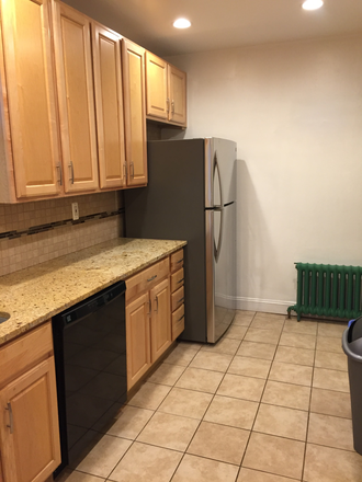 Kitchen - 3606 S Street, Classic Burleith house good for a group of  3 or 4