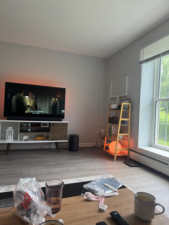 Living Room - Student Friendly Apartments
