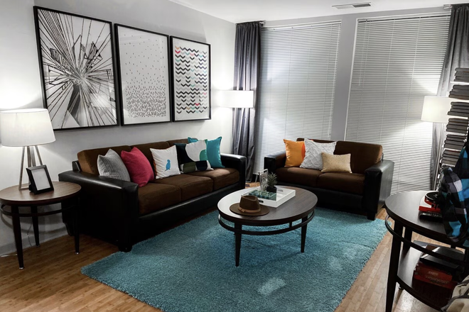 Living Room - Varsity Apartments Sublease, Very close to North Campus