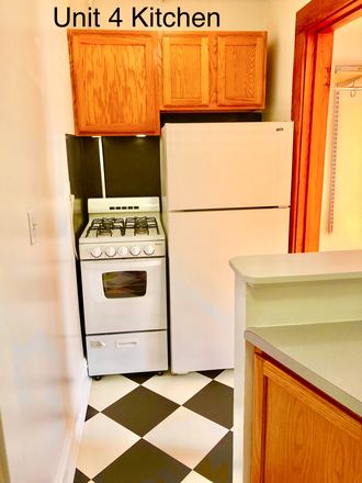 Unit 4 kitchen - Adorable, Cozy & Quiet One Bedroom! Apartments