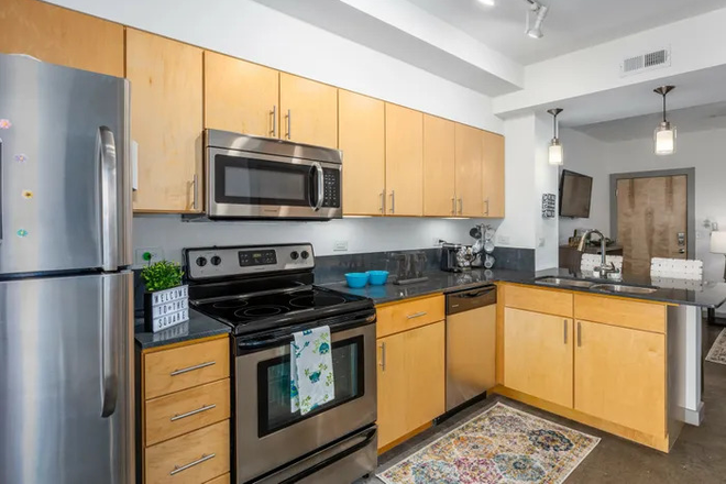 Kitchen - The Square Apartments