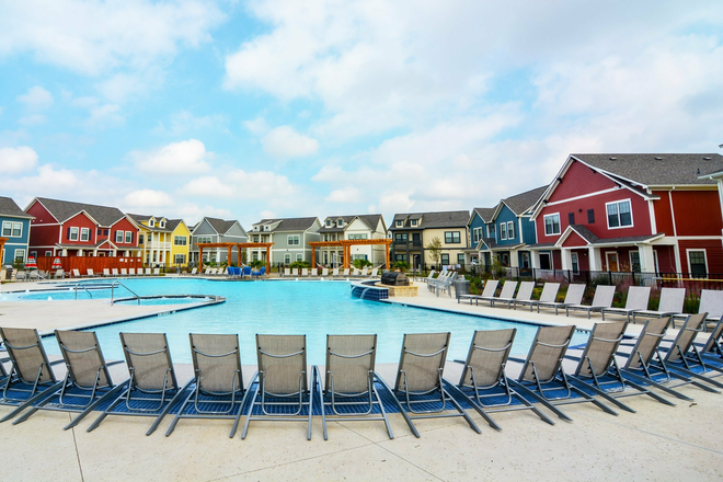 The Heights at College Station - The Heights at College Station