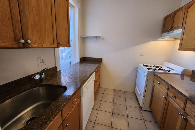 1 - SEPT 2026-Incredible Fenway 1 bed Split, H/HW inc. NO BROKER FEE! Apartments