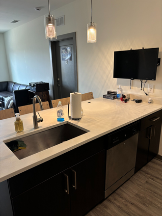 Kitchen - UCentre Clemson Apartments