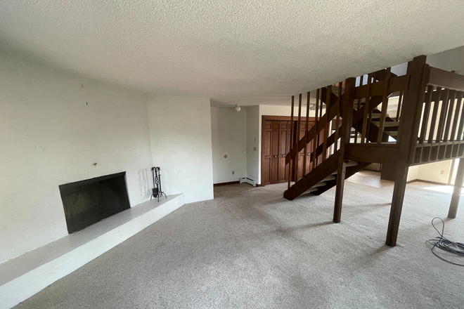 2 - AUGUST PRELEASING: 3030 Folsom St #D Apartments