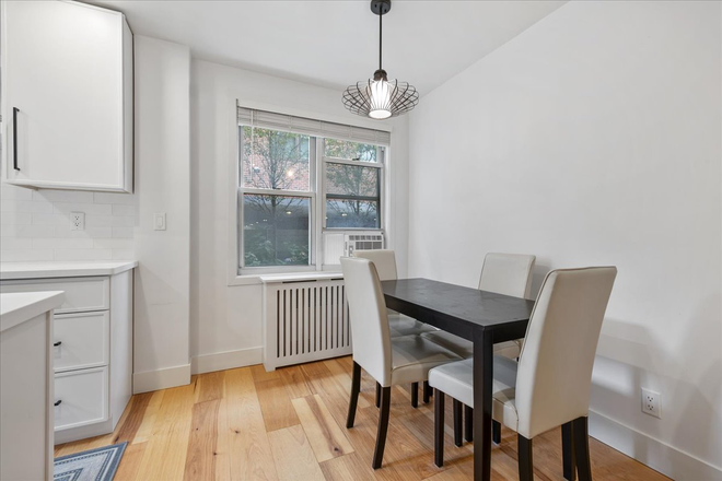 Dining - Private Room in Luxury Downtown Stamford Condo - Just a 5-Minute Walk to UConn!