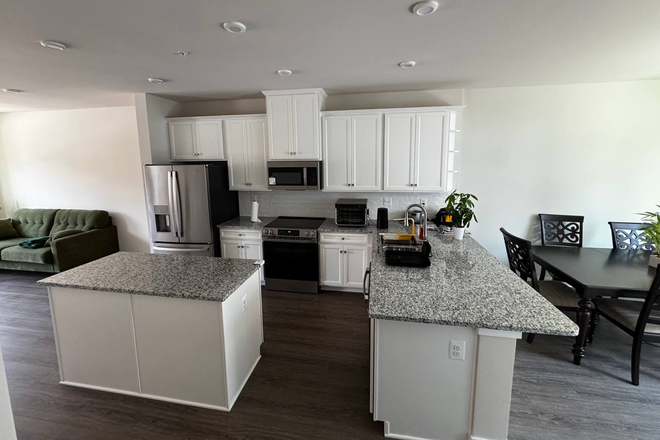 kitchen - Bedroom + Private Bathroom in a Brand-New Modern Townhome | Perfect for Johns Hopkins, Uni