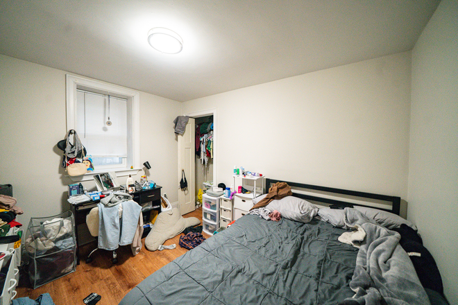 719 Parker St #1 - [No fee] 3 beds /1 bath near Northeastern U [modern finishes] Apartments