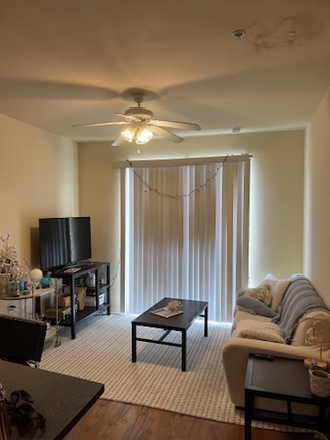 living room - Private bed/bath in a 2x2 at 2nd Ave Centre Apartments