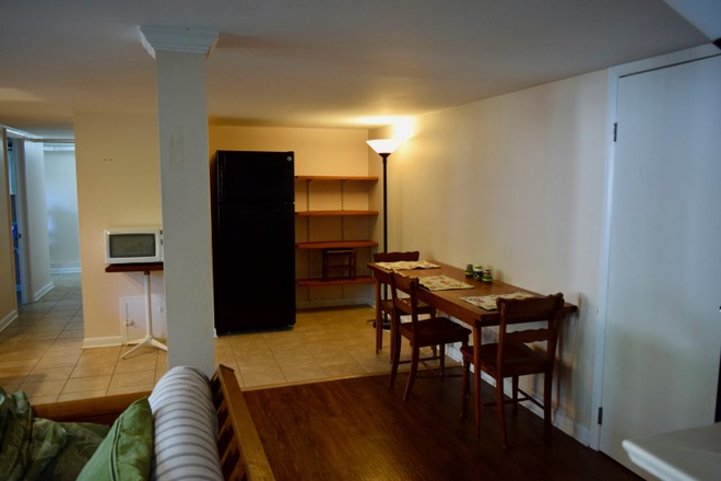 dining area - Furnished 2BR apt-Woodland Dr-Princeton