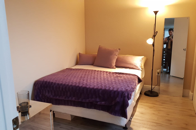 Bedroom - Downtown  bedroom