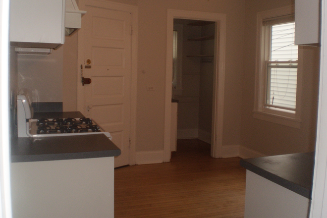Kitchen - Two Flat close to campus (First floor) Duplex