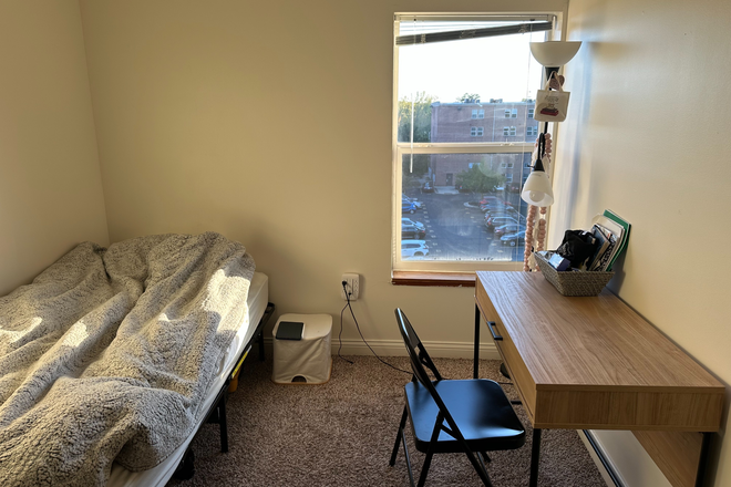 Bedroom A - Bright & Large two-bedroom 1.5 baths within walking distance to campus Apartments