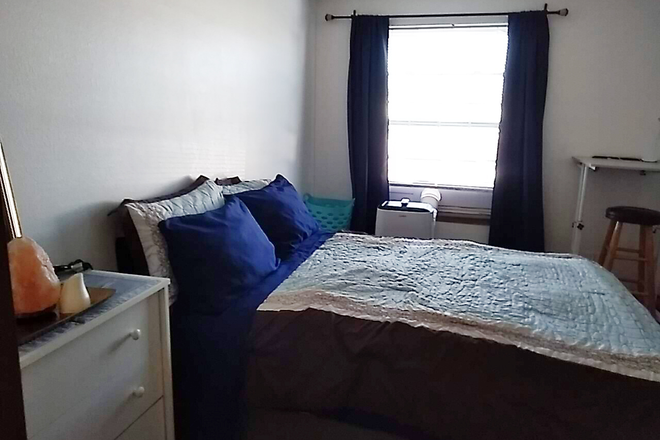 Bedroom - A furnished bedroom with private bath close to campus
