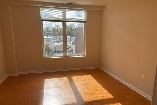 bedroom - 1BR apt-Witherspoon St-Princeton