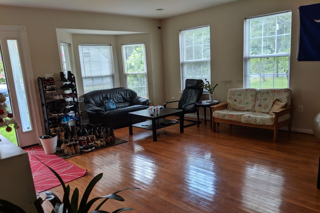 Living Area - Furnished One Bedroom Available in Single Family Home