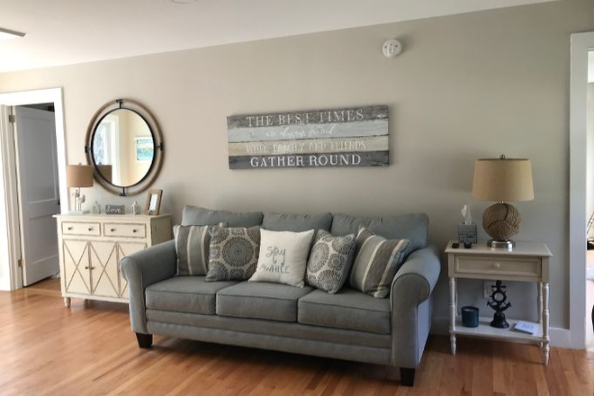 Family room - 65 Macarthur Boulevard South Kingstown, RI 02879 House